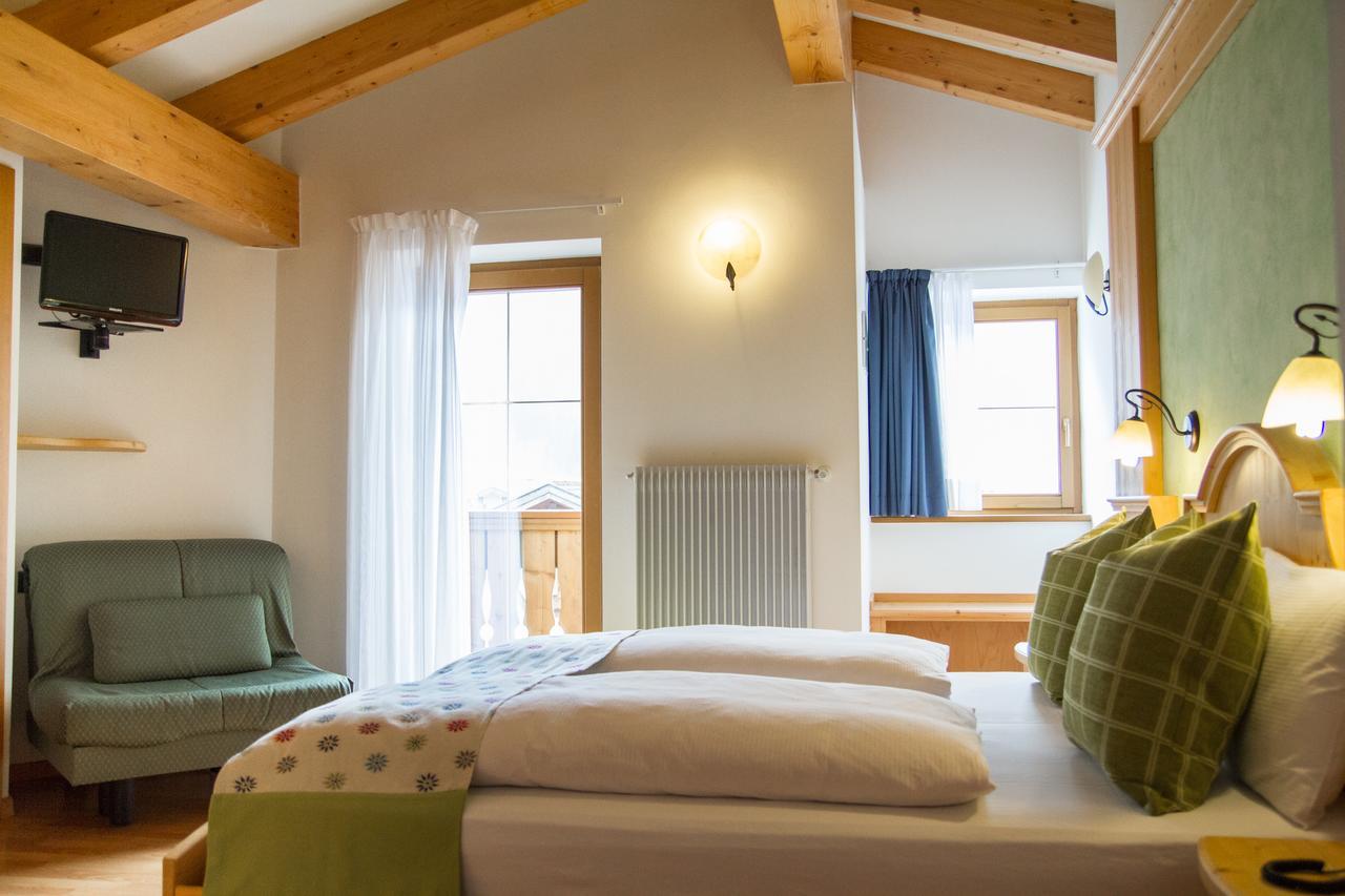 Hotel Genzianella Ziano di Fiemme Kültér fotó